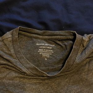 🍌 Banana Republic Tee 🍌